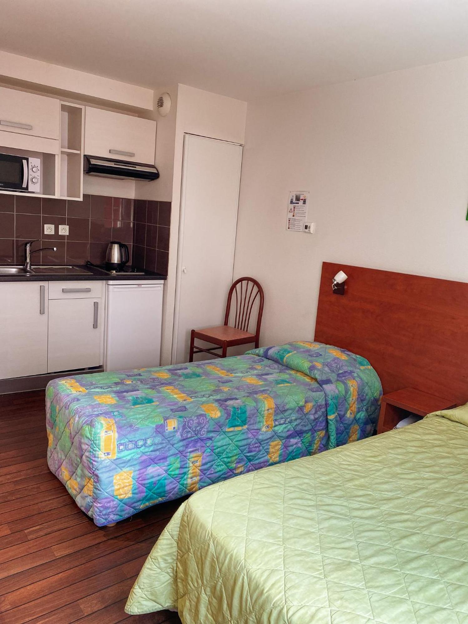 Residence Du Soleil Lourdes Bagian luar foto